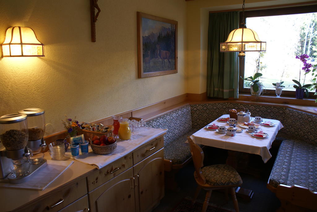 Pension Hubertushof Beim Roemerbad Bad Kleinkirchheim Luaran gambar