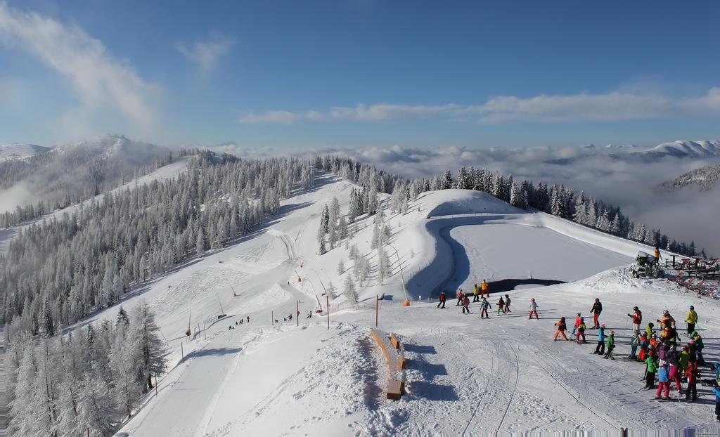 Pension Hubertushof Beim Roemerbad Bad Kleinkirchheim Luaran gambar