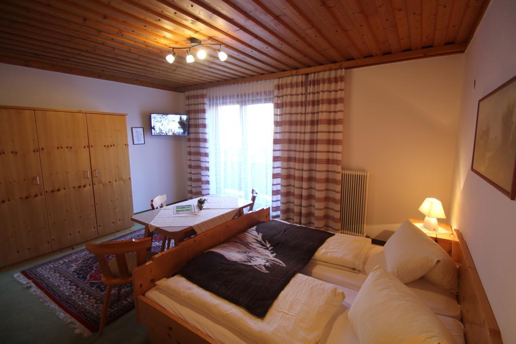 Pension Hubertushof Beim Roemerbad Bad Kleinkirchheim Luaran gambar